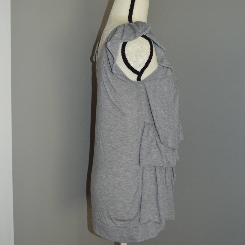 Buffalo Grey Ruffle/Pretty Top - Picture 5 of 16